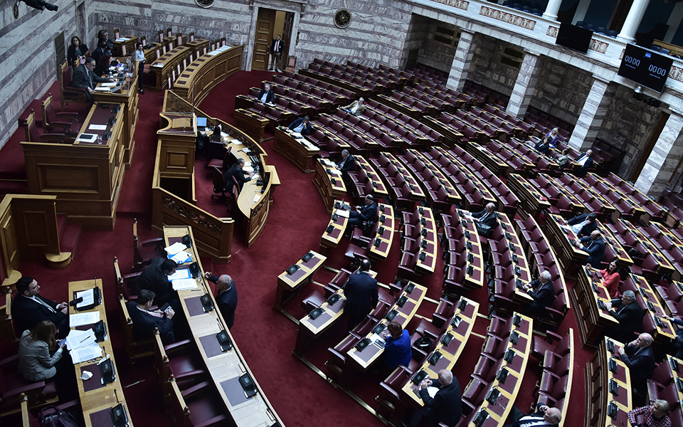 συριζα-τροπολογία-στη-βουλή-για-την-ε-562365682