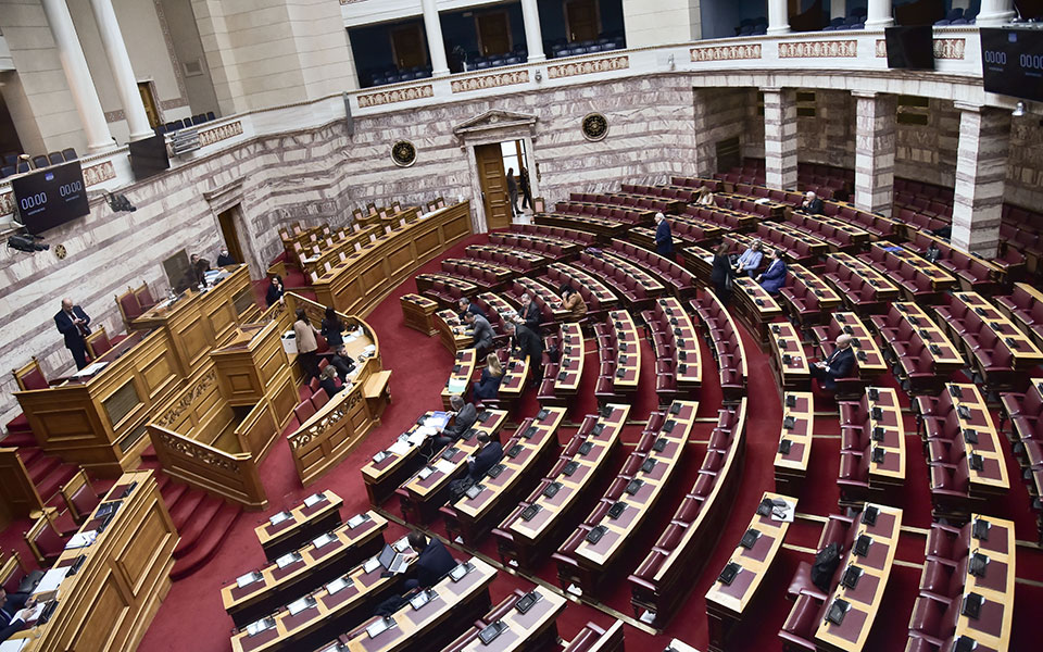 βουλή-το-πόρισμα-της-εδε-για-το-predator-ζητού-562368193