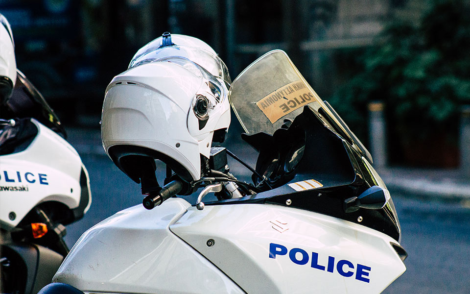 χανιά-πυρά-από-αγνώστους-δέχτηκε-όχημ-562352713