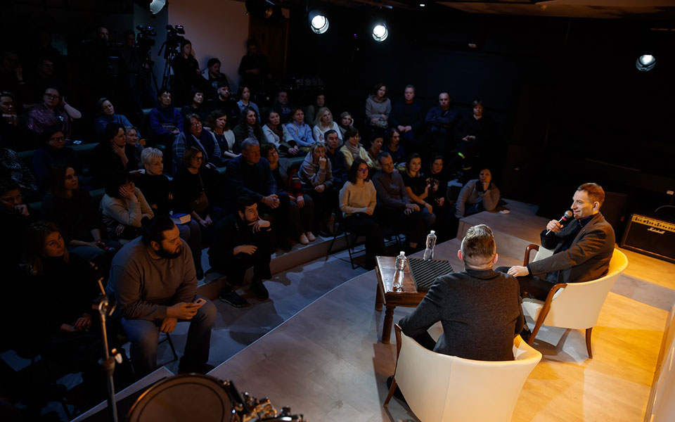 Τετιάνα Πιλίπτσουκ: Η διευθύντρια μουσείου που έμεινε πίσω για να υπερασπιστεί την ουκρανική λογοτεχνία-8