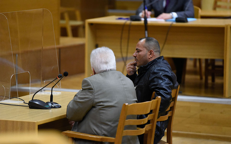 δίκη-χρυσής-αυγής-με-άφησαν-γιατί-νόμ-562389811