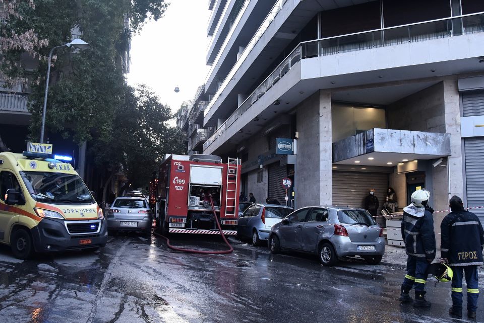 λαύριο-φωτιά-σε-διαμέρισμα-έρευνες-562416331