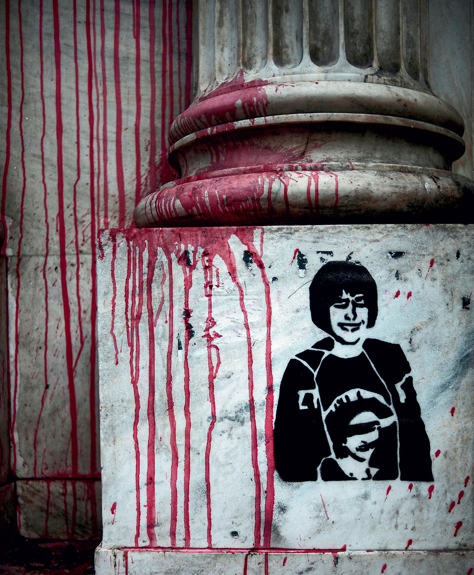 Η Ελλάδα στις κάλπες: 4 Οκτωβρίου 2009 – «Δύο δύσκολα χρόνια» ή «Ένα καλύτερο μέλλον»;-1