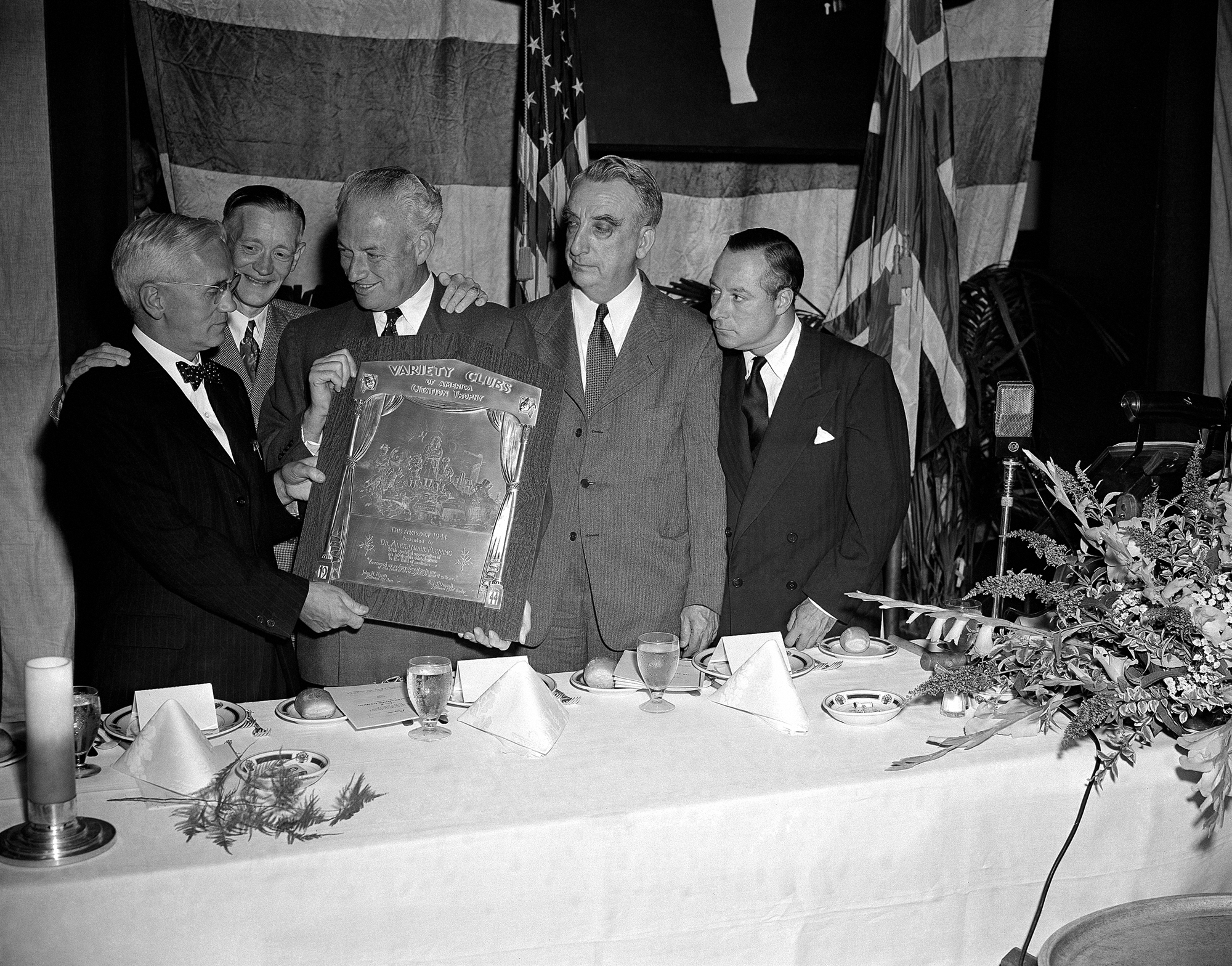 Αλεξάντερ Φλέμινγκ: Ο επιστήμονας που ανακάλυψε την πενικιλίνη-8