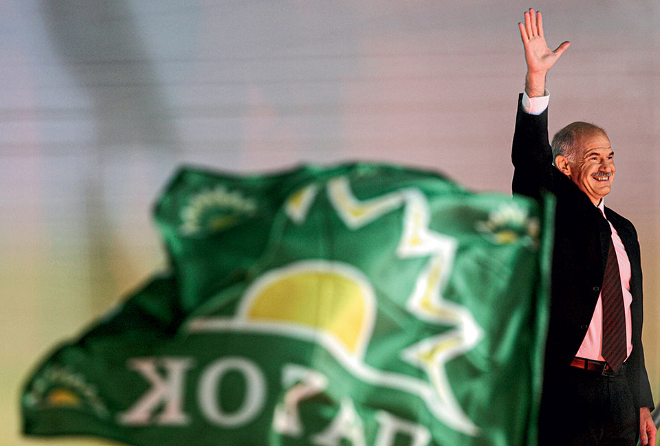 Η Ελλάδα στις κάλπες: 16 Σεπτεμβρίου 2007 – Αναμέτρηση με φόντο τα πύρινα μέτωπα-6