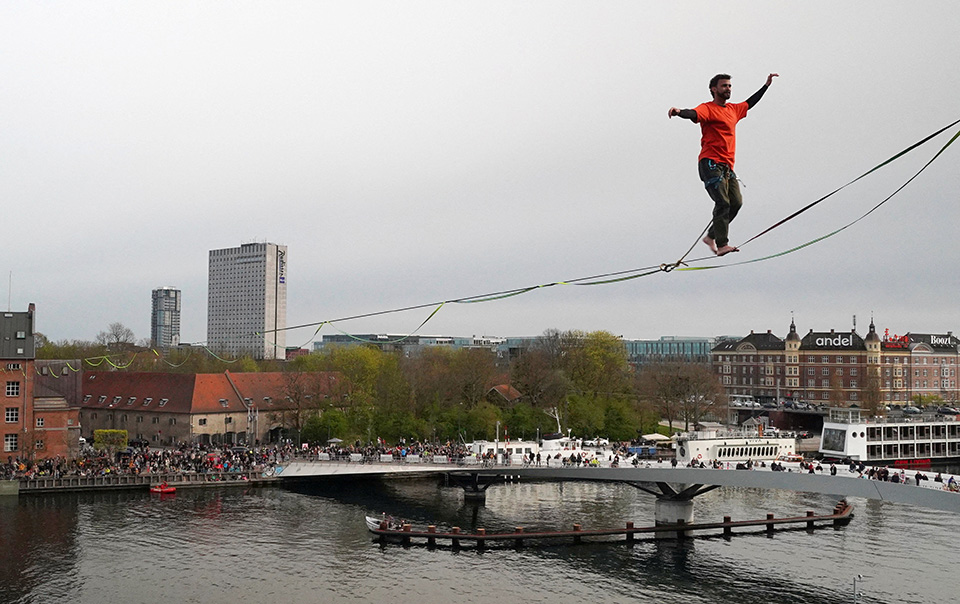 Στα ουράνια για το κλίμα-1