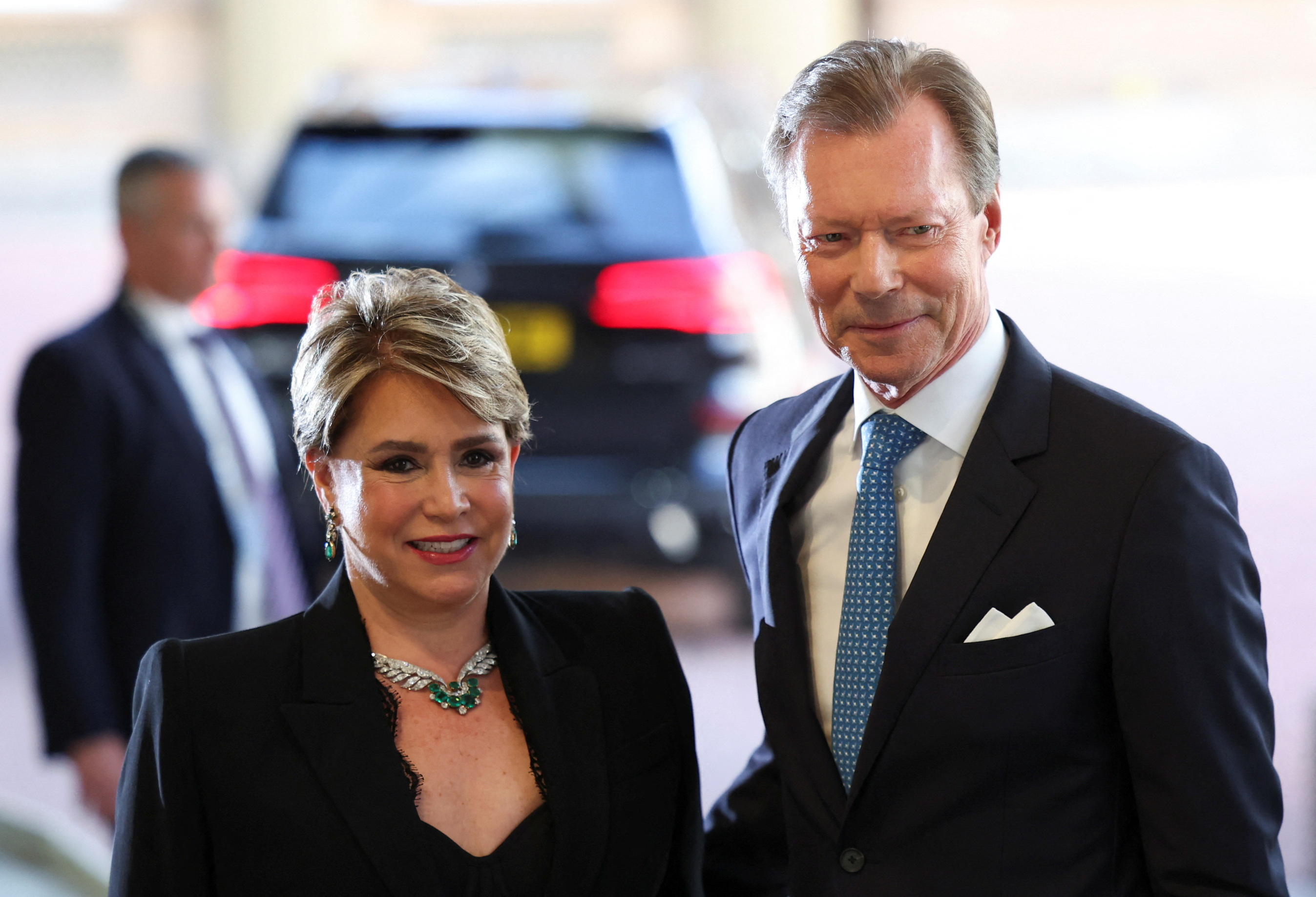 Δεξίωση στο Μπάκιγχαμ – Βασιλιάδες και αξιωματούχοι τίμησαν τον Κάρολο πριν τη στέψη-11