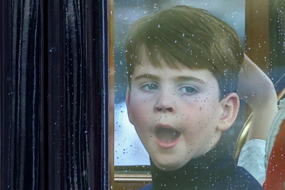 Στέψη Καρόλου: Ο μικρός πρίγκιπας Λούις έκλεψε πάλι τις εντυπώσεις (εικόνες)-2