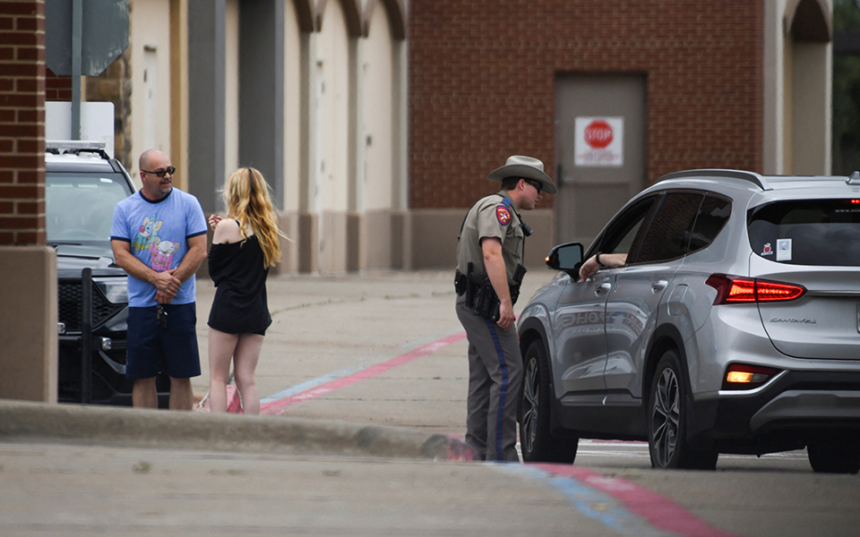 υμνητής-του-χίτλερ-ο-δράστης-της-αιμ-562409890