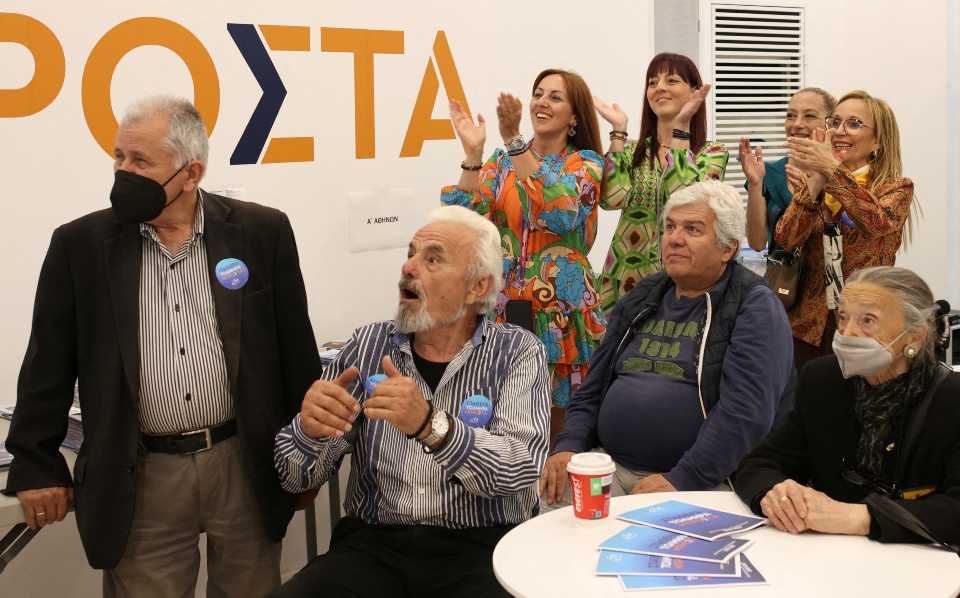 Οι «φούσκες» των social media και ο πολιτικός μας μικρόκοσμος-1