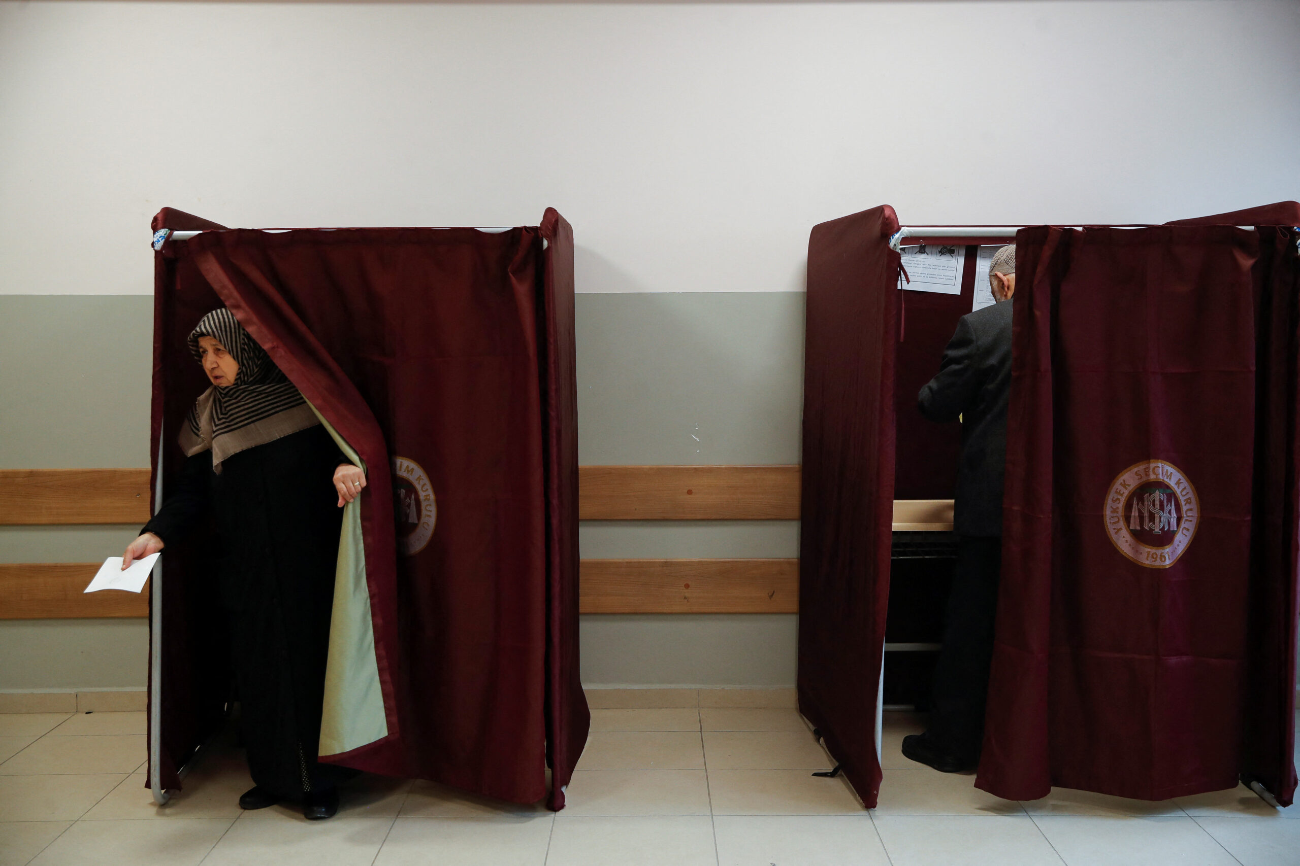 εκλογές-στην-τουρκία-τι-λένε-ψηφοφόρο-562444777