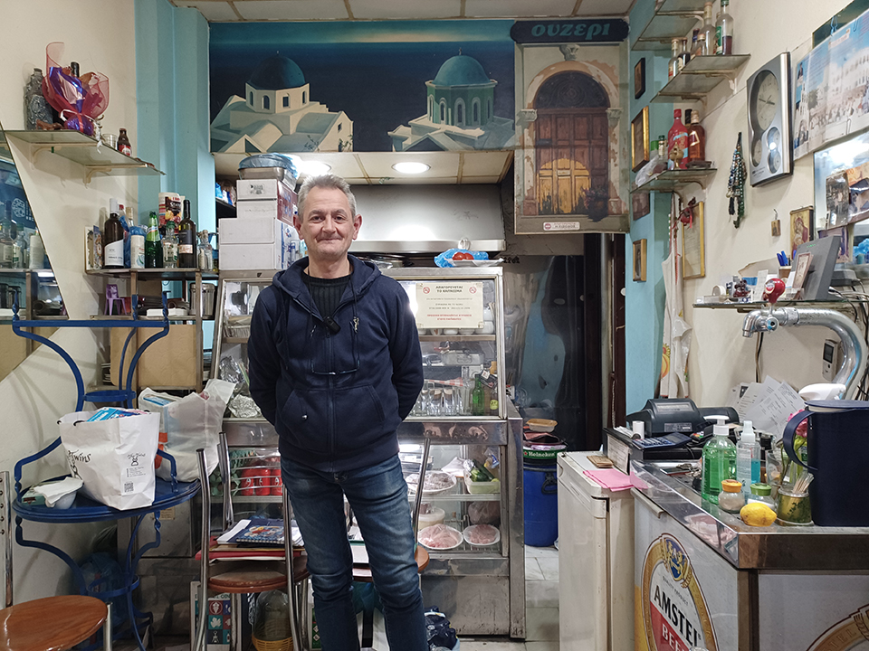 Στα στενά της Ομόνοιας στέκουν οι «μάρτυρες» μια άλλης εποχής-7