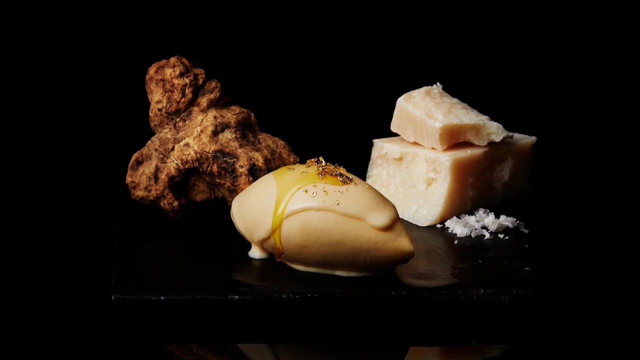 λευκή-νύχτα-το-πιο-ακριβό-παγωτό-του-562434376