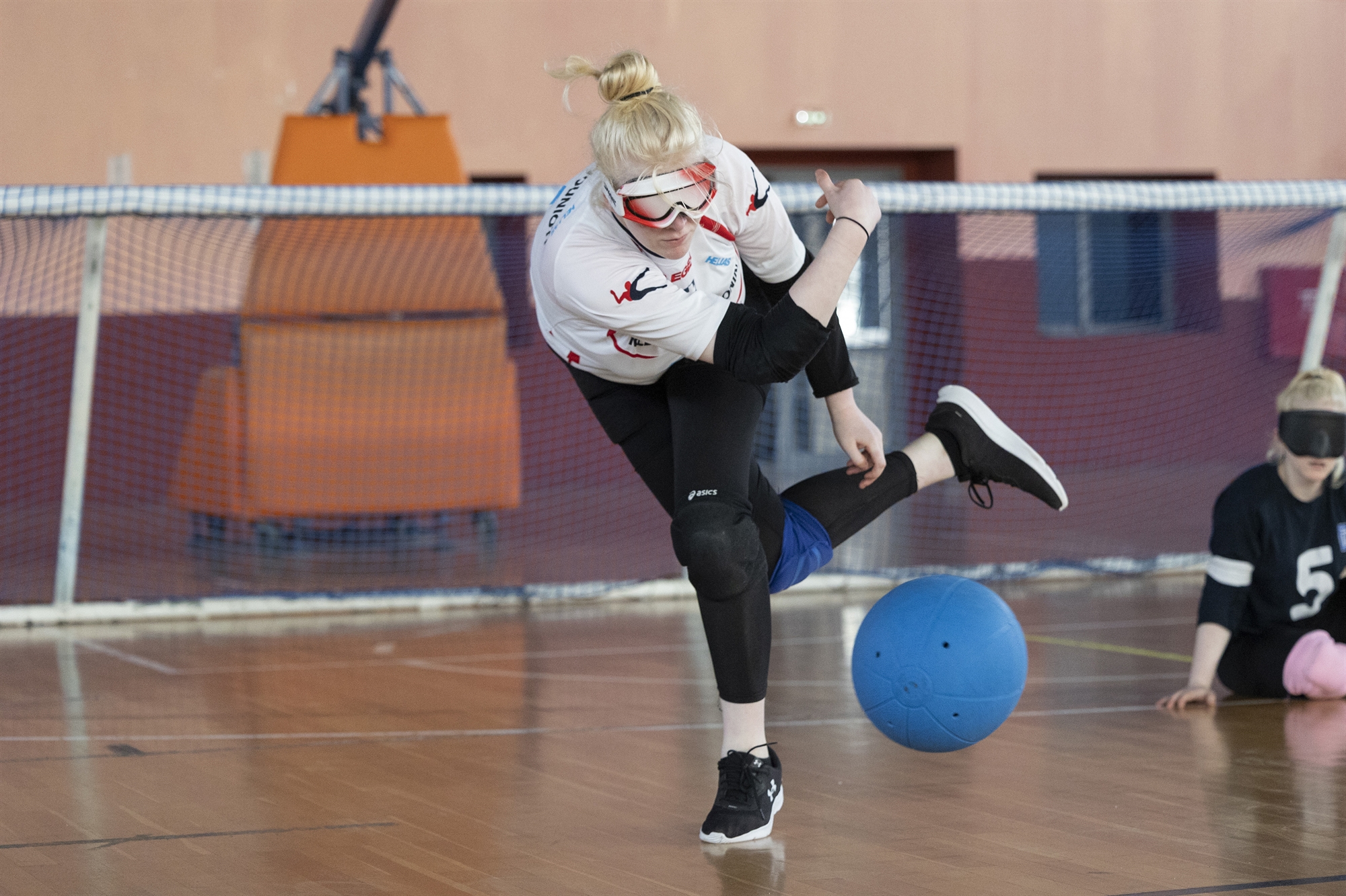 Ησυχία, παρακαλώ. Ακούστε την μπάλα-3