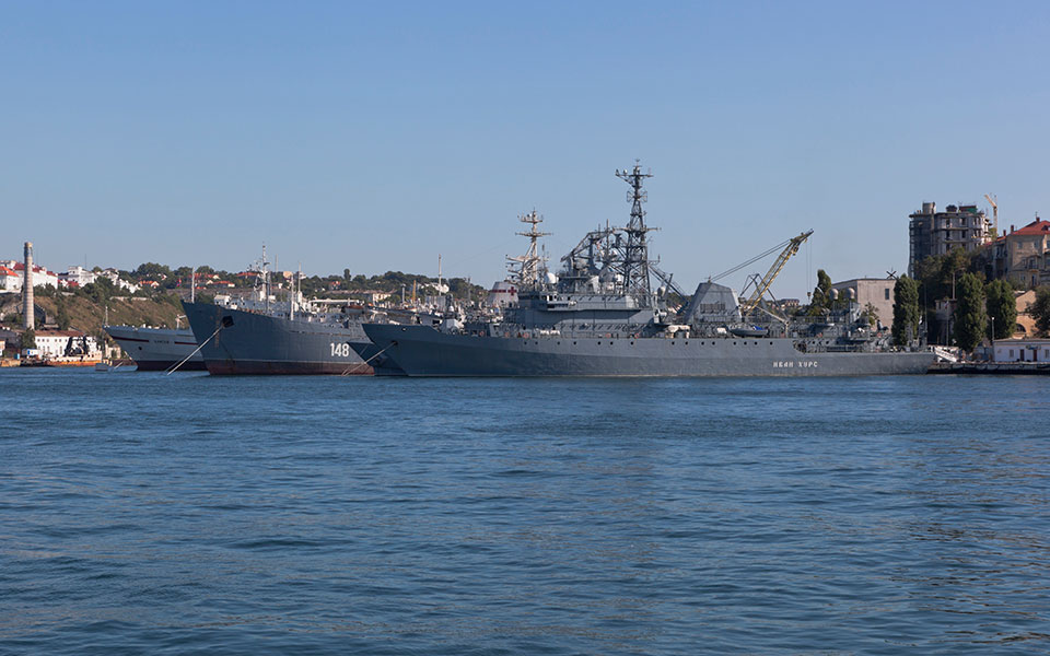 ρωσία-πολεμικό-πλοίο-δέχθηκε-επίθεση-562438366