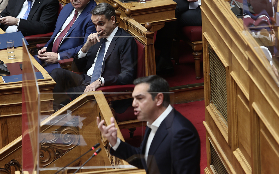 μπρα-ντε-φερ-δέκα-ημερών-για-ν-δ-συριζ-562411798