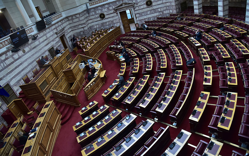 αρθρο-του-αριστείδη-χατζή-στην-κ-θρί-562433869