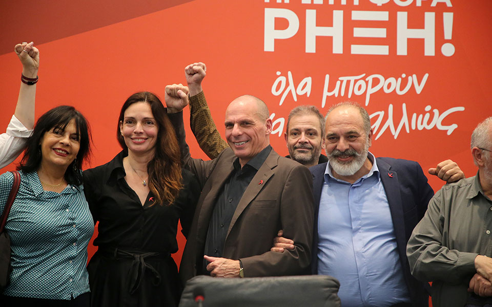 βαρουφάκης-η-χώρα-χρειάζεται-ρήξη-όχι-562425064