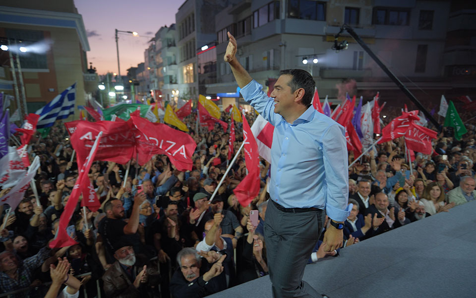 σύγκρουση-ν-δ-συριζα-για-κατρούγκαλο-562425493