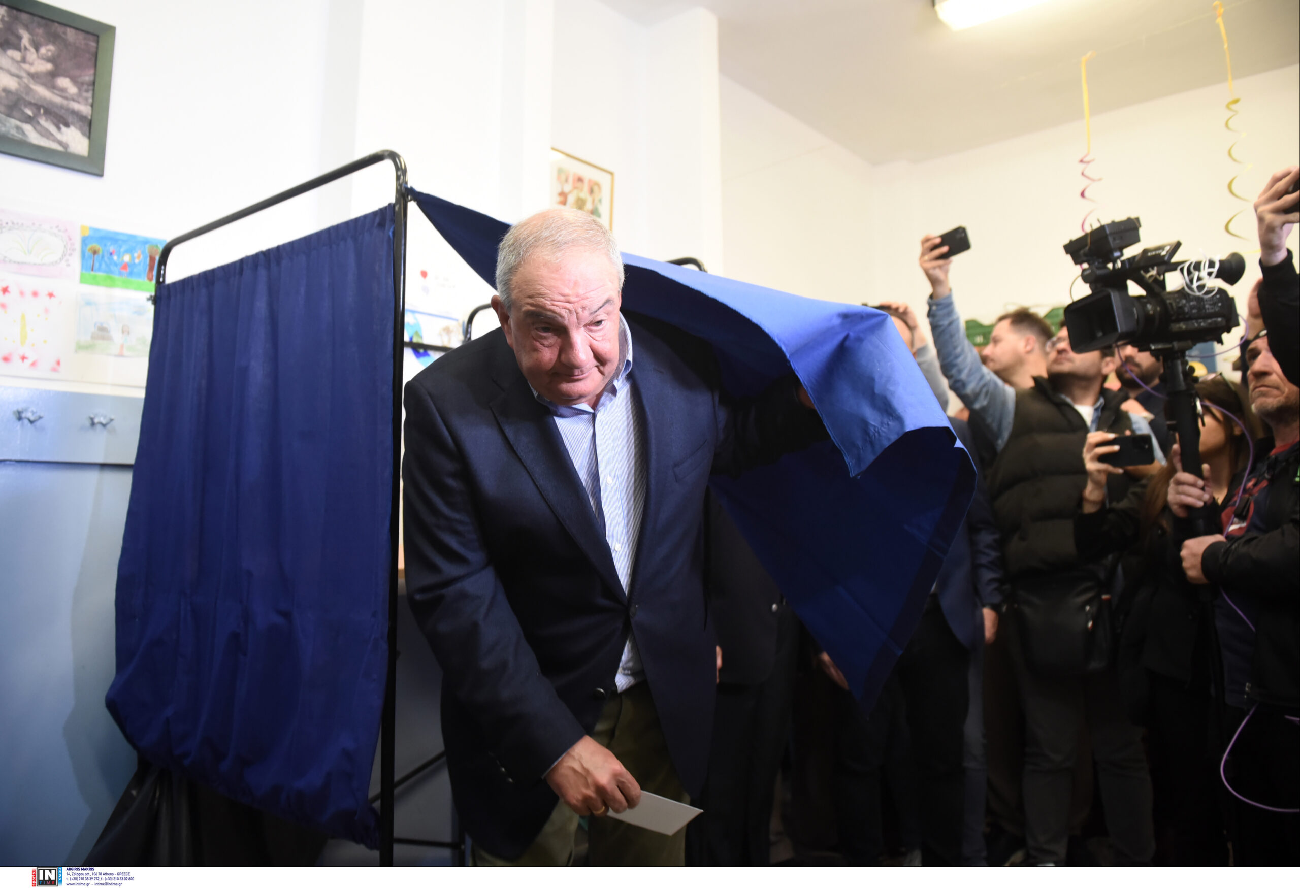 ψήφισε-στο-163ο-εκλογικό-τμήμα-του-αγίου-562432300