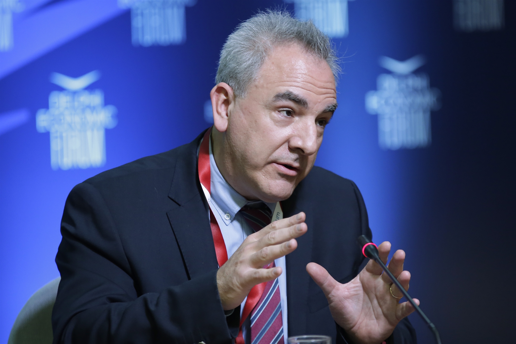 θάνος-ντόκος-στην-κ-αλλαγή-ύφους-όχι-562417951