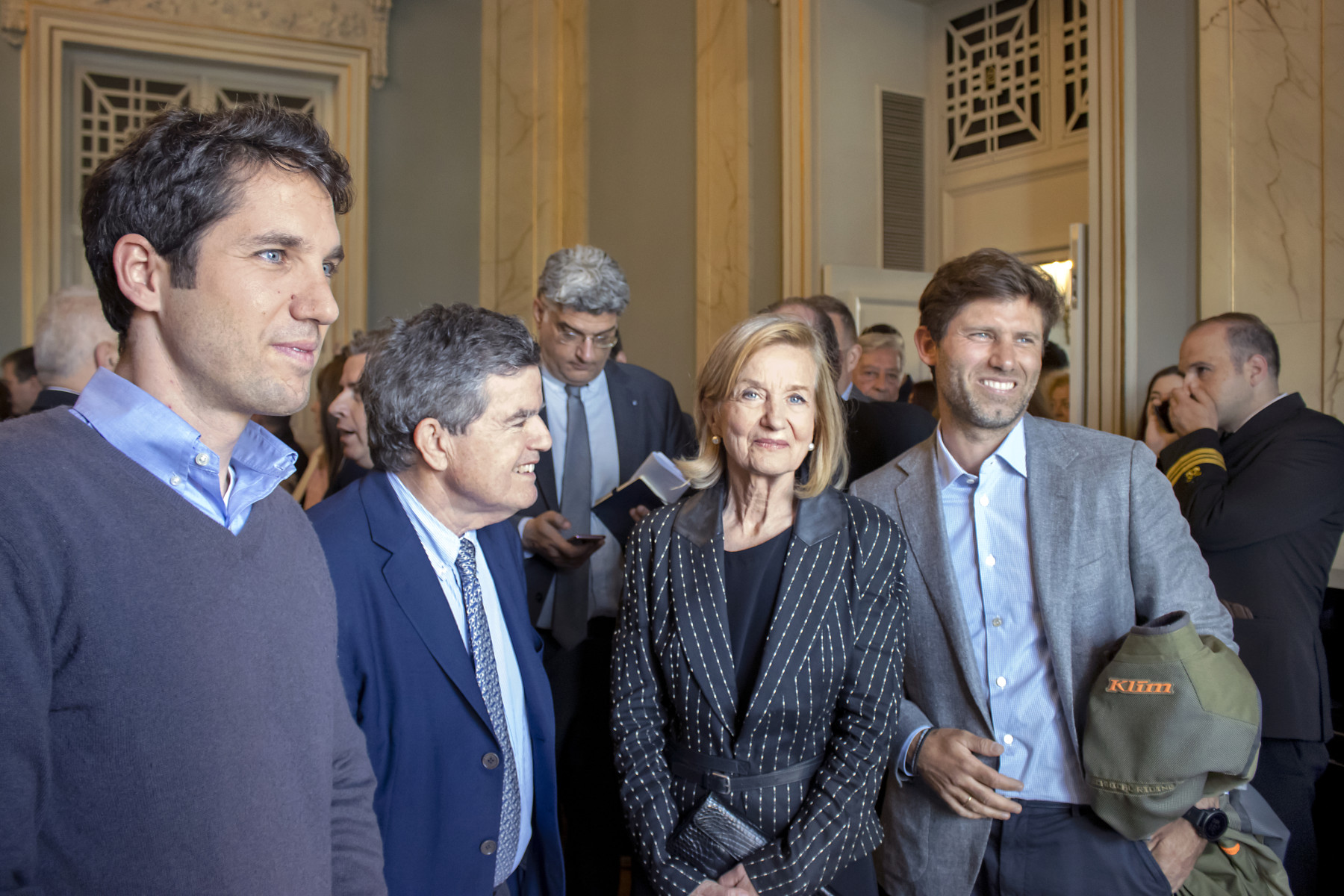 Το Πανεπιστήμιο Πειραιά αναγόρευσε επίτιμο διδάκτορα τον Θανάση Μαρτίνο-2