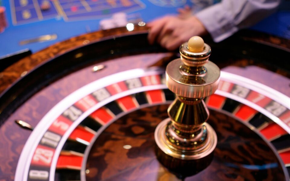 το-glafka-αποσύρεται-από-το-καζίνο-ρίου-562439878