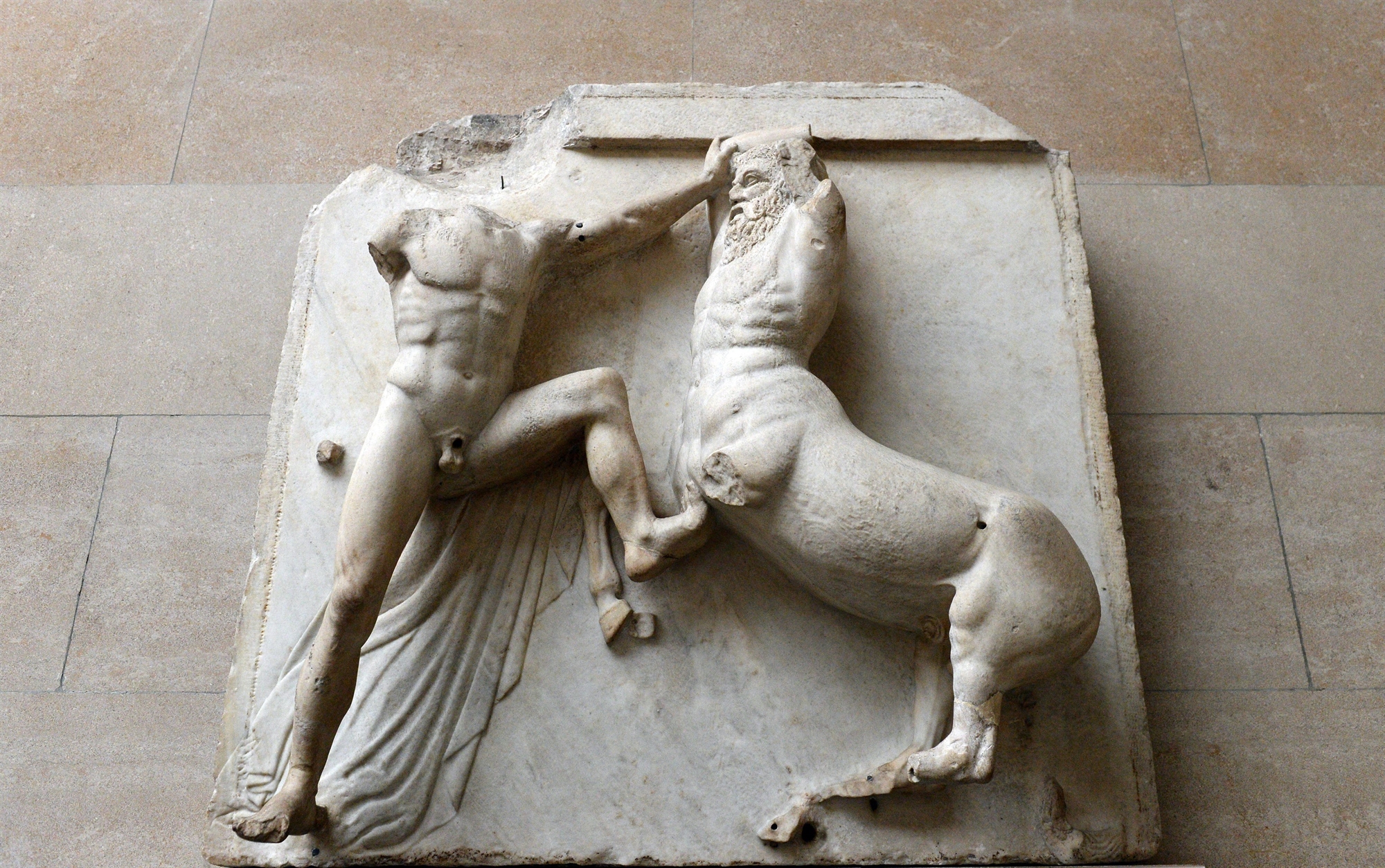 γλυπτά-του-παρθενώνα-ο-λόρδος-ελγιν-στ-562425910