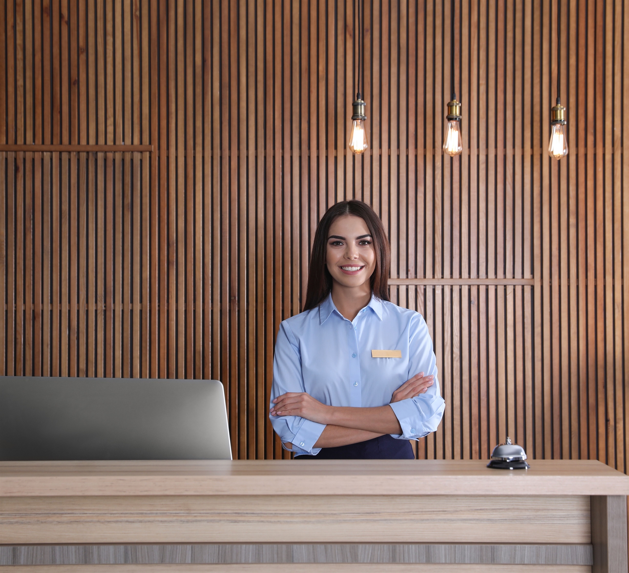 73-των-προσλήψεων-του-απριλίου-σε-τουρισ-562424197