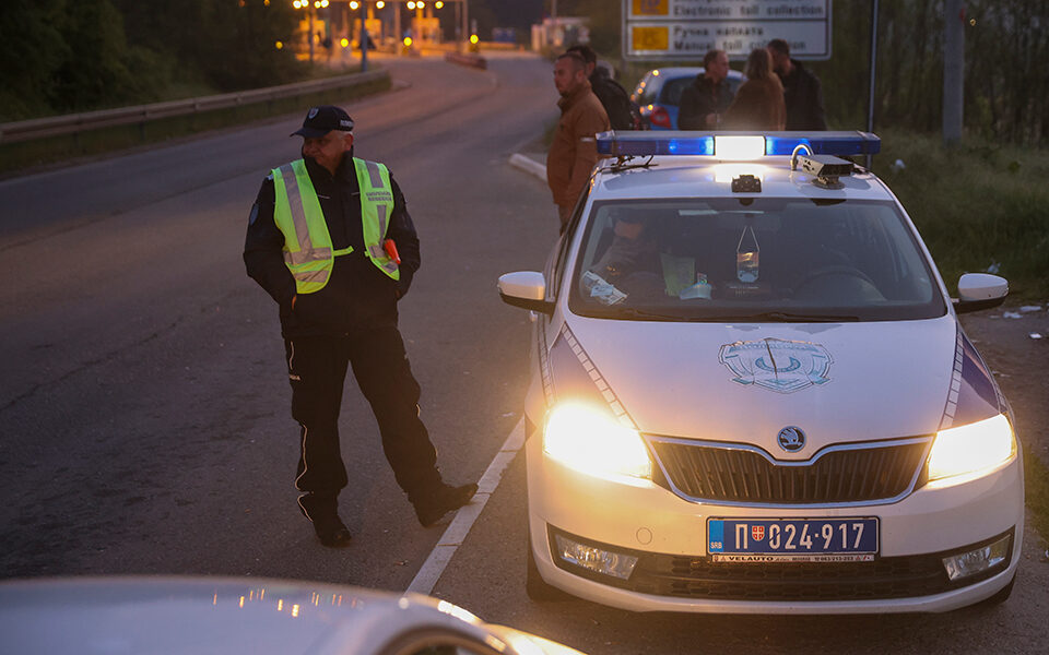 σερβία-αφοπλισμός-μετά-τις-μαζικές-562408303