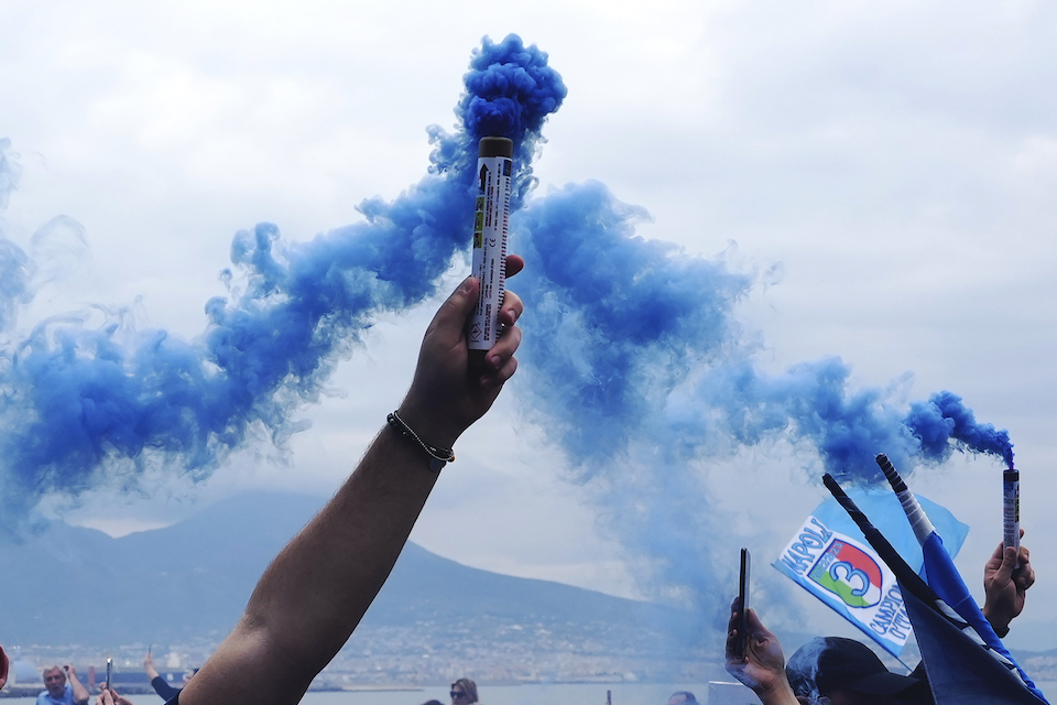 νάπολη-η-πόλη-όπου-όλοι-ζουν-για-τη-στι-562404418