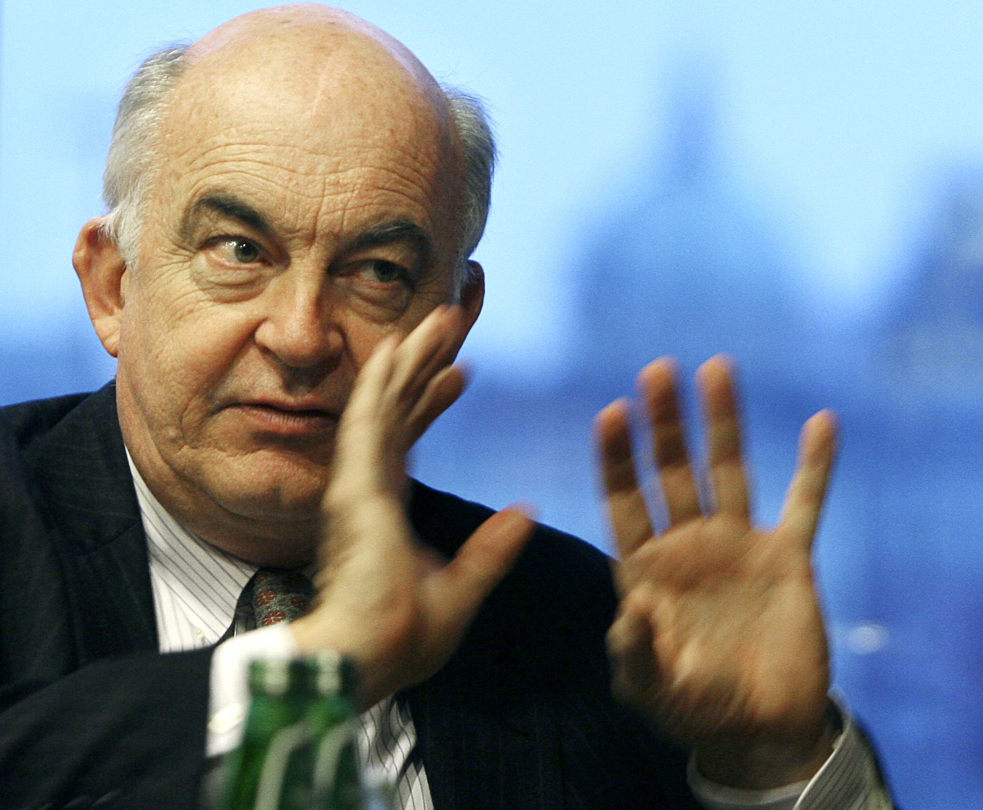 πέθανε-ο-διάσημος-οικονομολόγος-κεμά-562410730