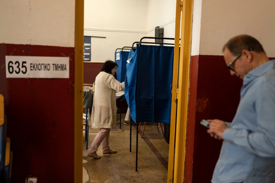 Οι «φούσκες» των social media και ο πολιτικός μας μικρόκοσμος-4