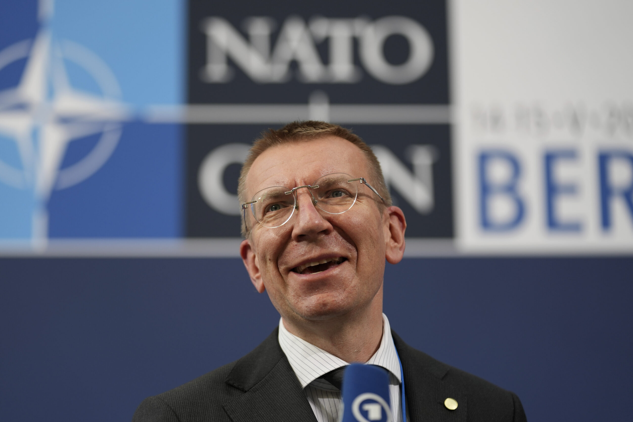 h-λετονία-εξέλεξε-τον-πρώτο-ανοιχτά-γκέ-562449529