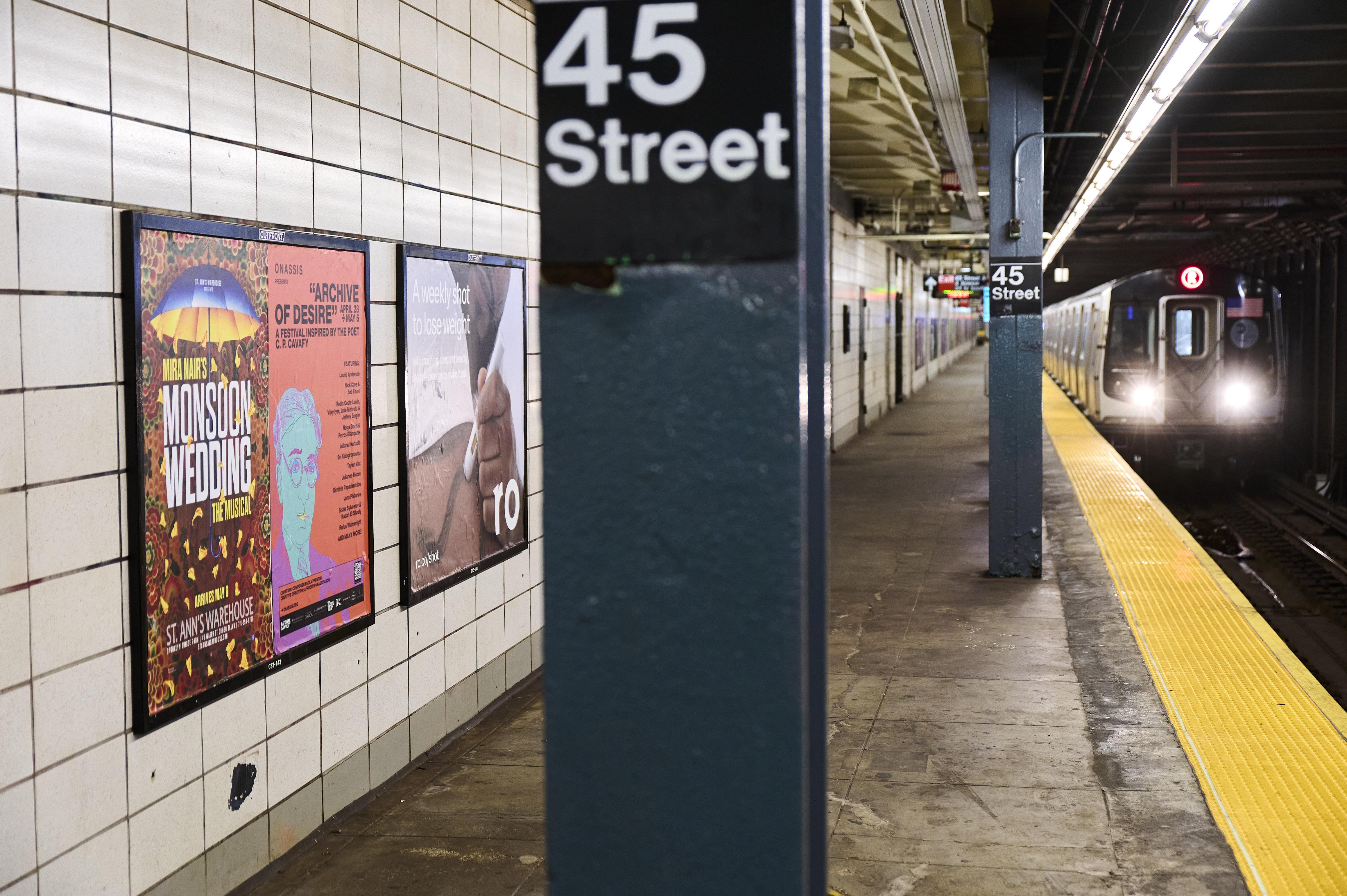 Ο Καβάφης ταξιδεύει στη Νέα Υόρκη-6