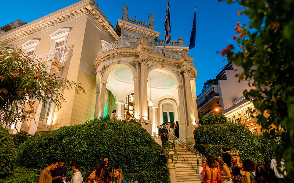 το-μουσείο-κυκλαδικής-τέχνης-συμμετέ-562422904