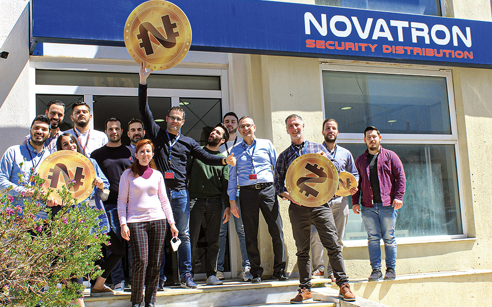 novatron-μικρή-ευέλικτη-υποσχόμενη-562404031