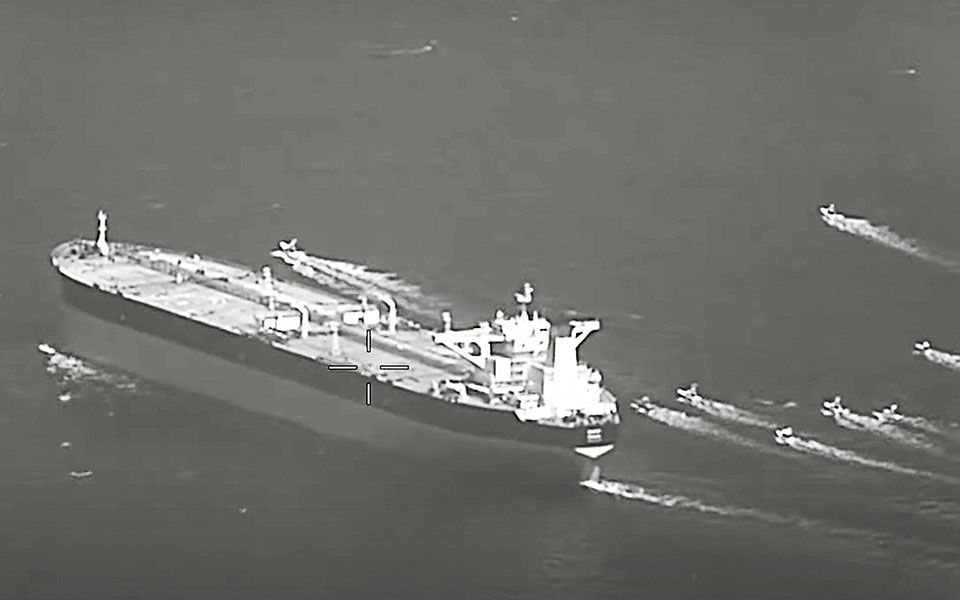 Πίσω από τα ρεσάλτα στον Περσικό-2