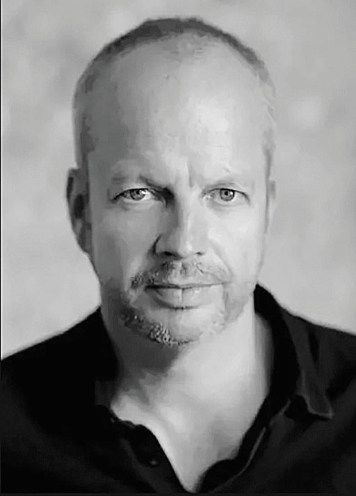 Η Μποέμ ταξιδεύει στο φεγγάρι-1