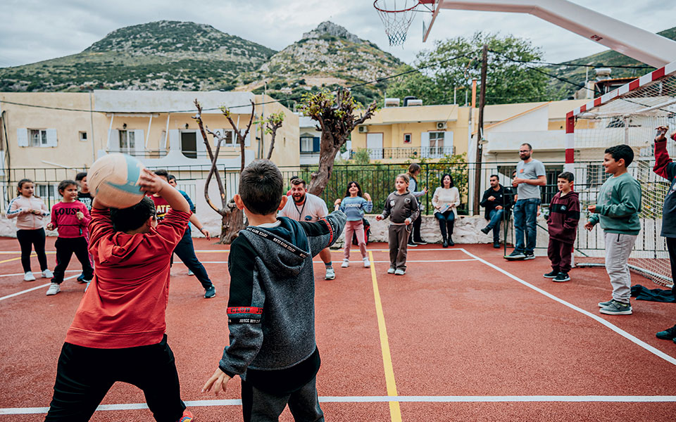Σύμπλευση: Τα σκάφη που «ενώνουν» το Αιγαίο-6