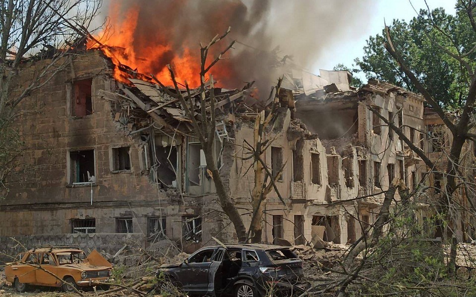 ουκρανία-ρωσική-επίθεση-σε-νοσοκομεί-562441594