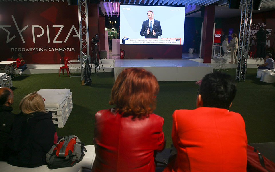 Εκλογές 2023: Θρίαμβος, ουίσκι με πάγο και χαλβάς Φαρσάλων-1