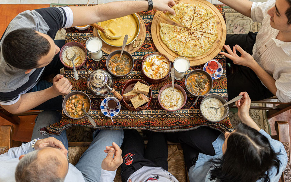 σιρόν-ή-τυροκλωστήν-δοκιμάσαμε-γνήσι-562428982