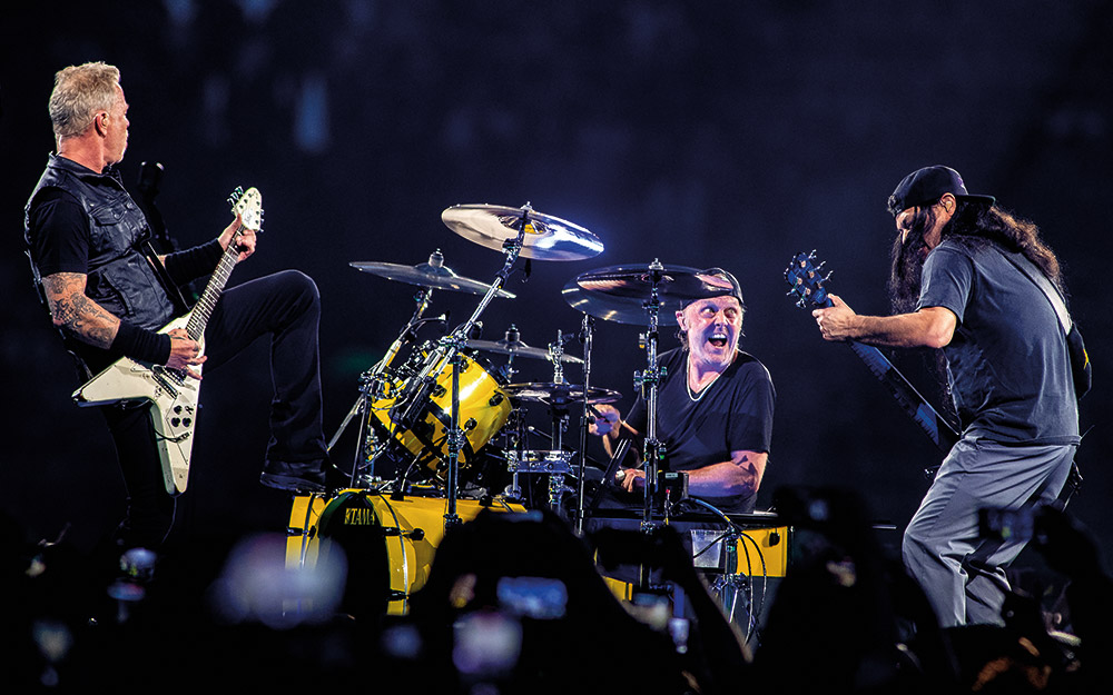 το-κ-είδε-τους-metallica-στo-φαντασμαγορικό-live-562420768