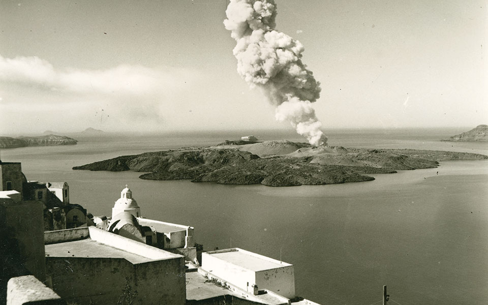 νέα-μυστικά-στο-φως-για-το-ηφαίστειο-τη-562411981