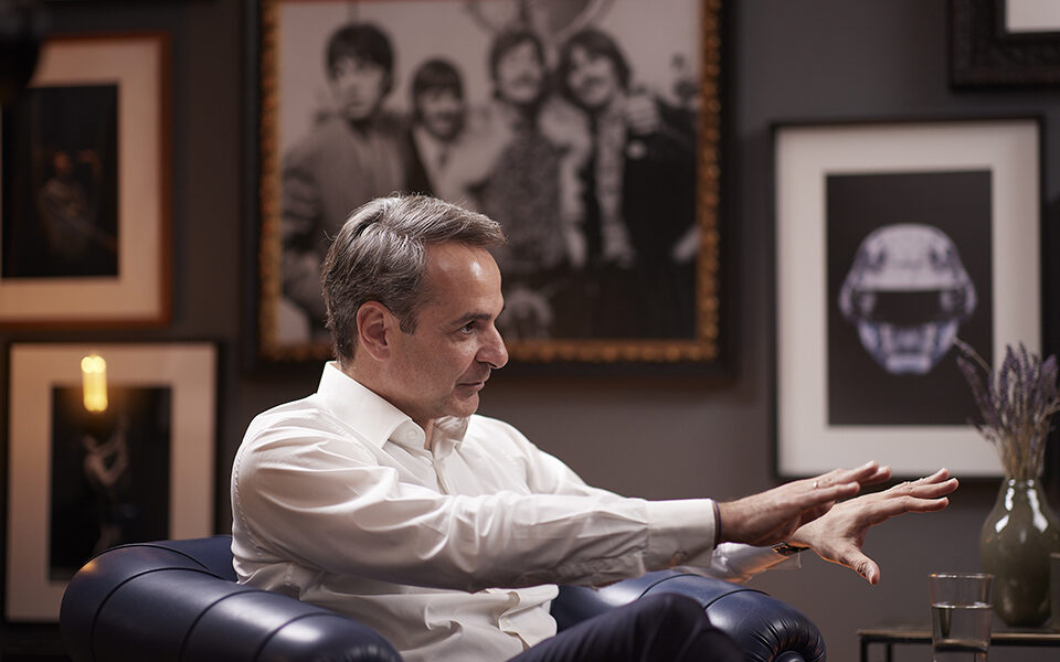 «Το μόνο που μου είπαν οι γονείς ήταν να μην επιλέξω κάτι ακροδεξιό» – Ετών 17, για πρώτη φορά στις κάλπες-1