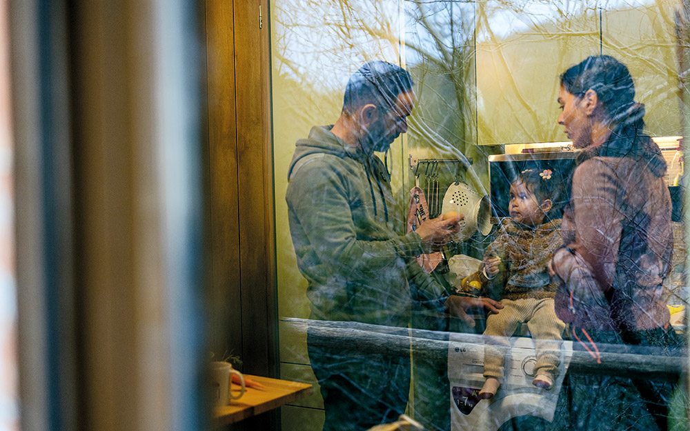 πάρνηθα-μια-οικογένεια-στα-1161-μ-562398214