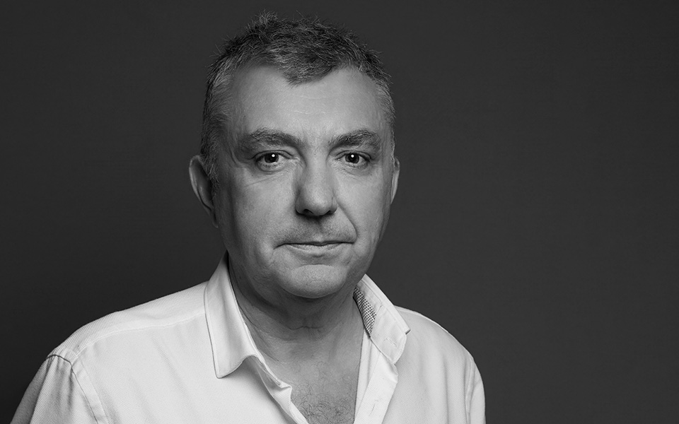 μανουέλ-βίλας-η-αγάπη-χρησιμεύει-για-562400194