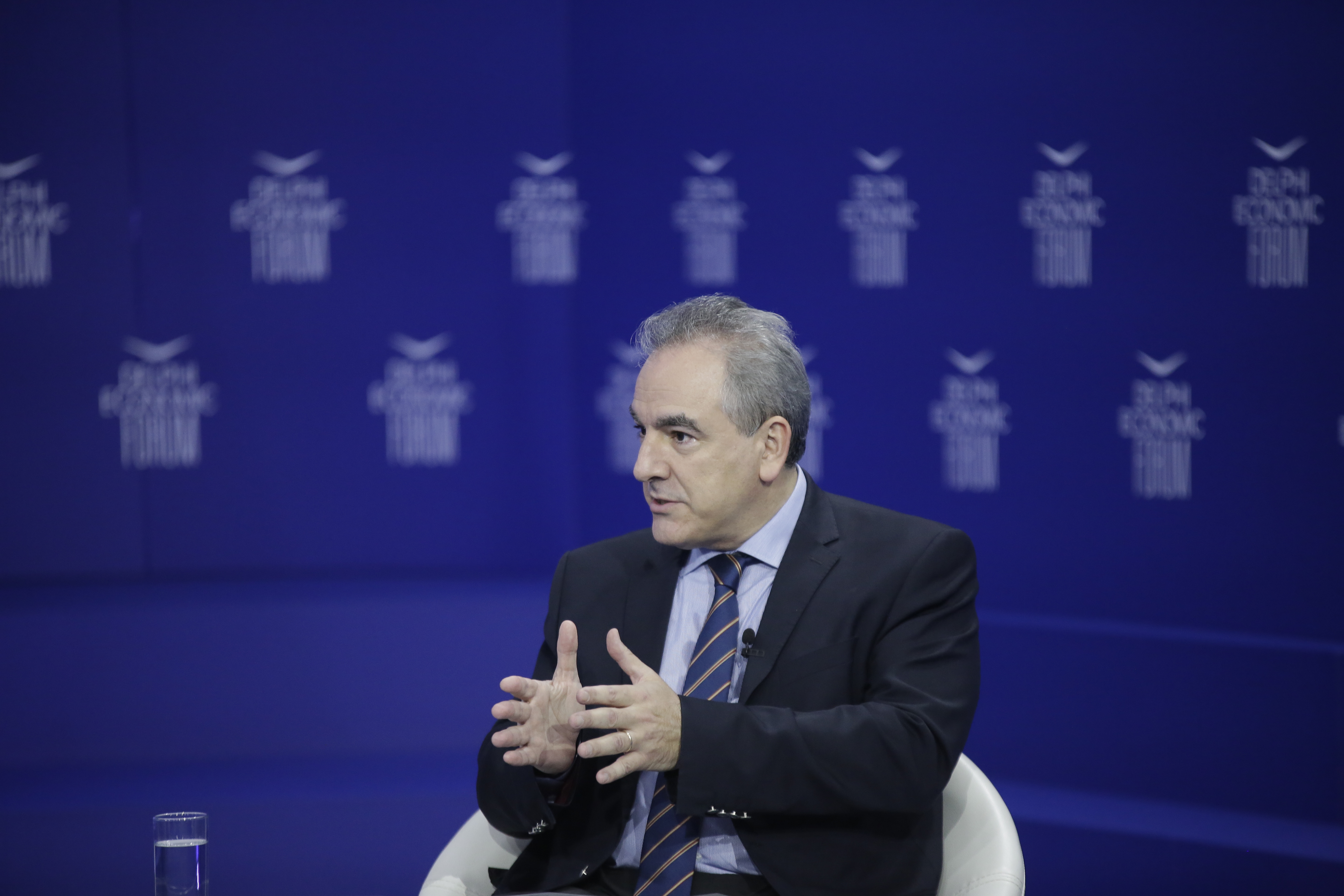 Διαβάστε στην «Καθημερινή της Κυριακής»-3