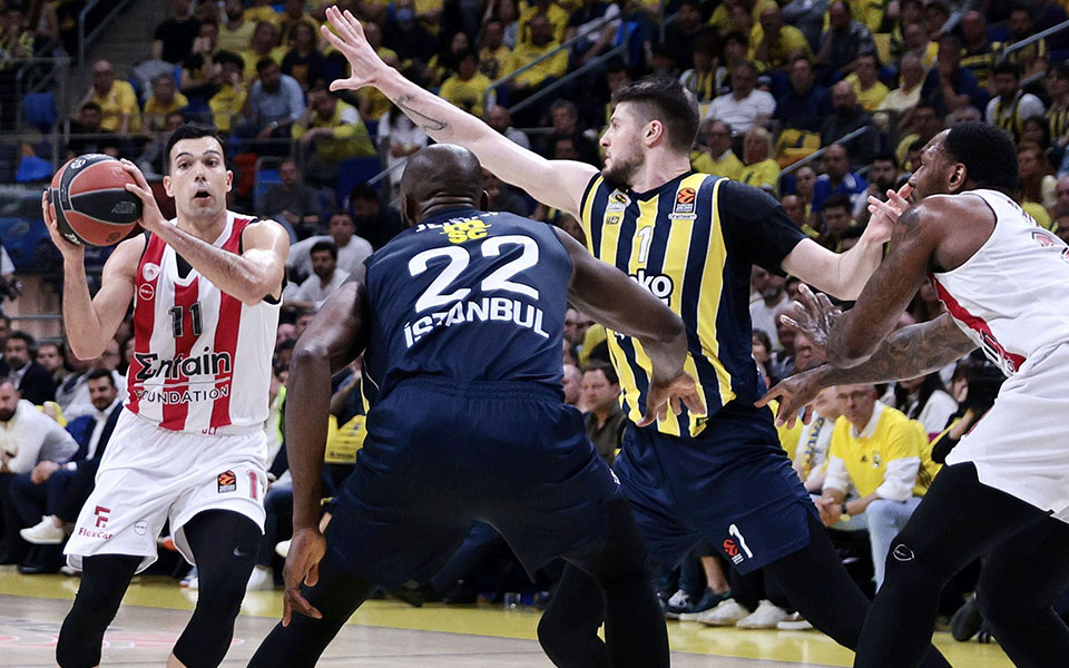 ευρωλίγκα-απάντησε-και-πήρε-πίσω-το-πλ-562401397